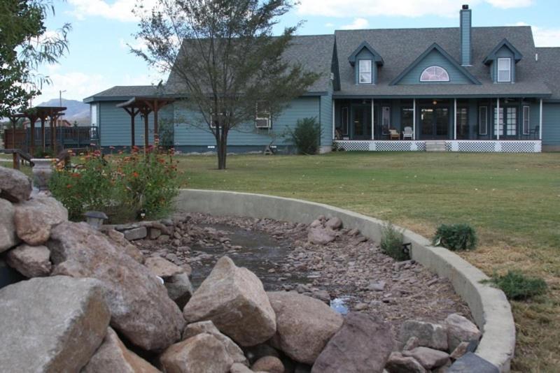 Davis Mountains Inn (Adults Only) 戴维斯堡 外观 照片
